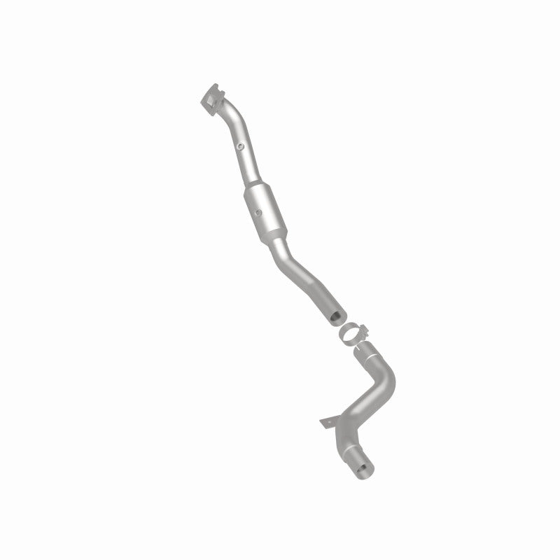 Magnaflow 22-141 - MAG22-141 - MagnaFlow Right Side Direct Fit Catalytic Converter 15-17 Chrysler 300 3.6L (4-Bolt Flange) - Shipped in Europe - Tuningsupply.com
