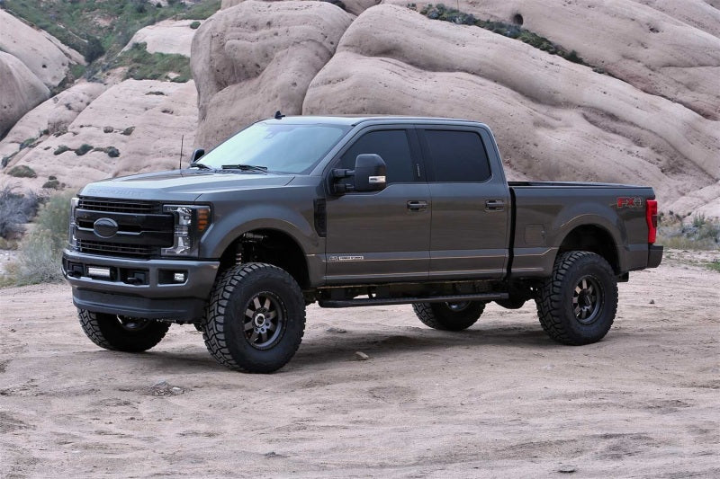 Fabtech FTS22215 - FABFTS22215 - Fabtech 17-20 Ford F250/350 4WD 4in Radius Arm System - Component Box - Shipped in Europe - Tuningsupply.com