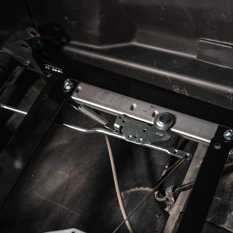 PRP Seats C91 - PRPC91 - PRP Can-Am Maverick X3 / Maverick R Seat Mount & Slider Kit - Pair - Shipped in Europe - Tuningsupply.com