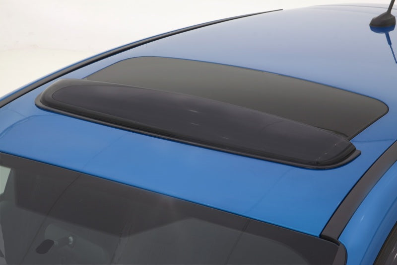 AVS 77003 - AVS77003 - AVS Universal Windflector Classic Sunroof Wind Deflector (Fits Up To 35.5in.) - Smoke - Shipped in Europe - Tuningsupply.com