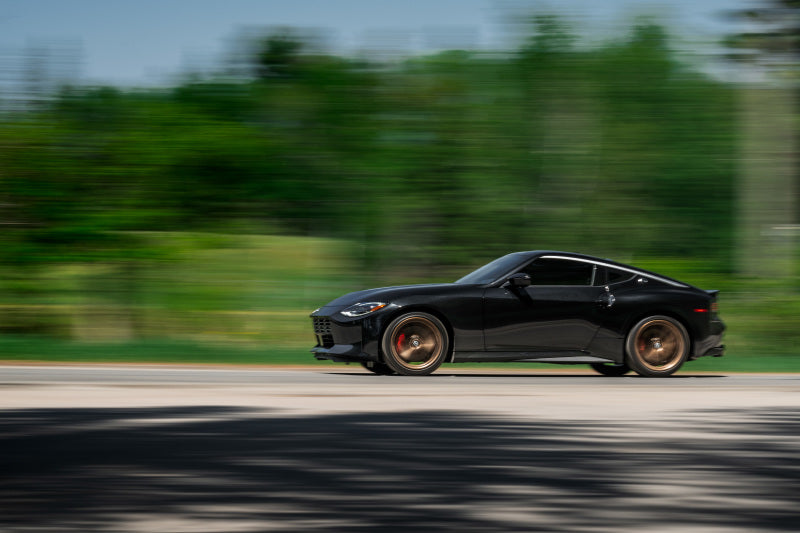 MBRP PS44083CF - MBRPS44083CF - MBRP 23-24 Nissan Z 3.0L Armor Pro T304 Stainless Steel 3in Cat-Back Dual Rear Exit w/ 5in OD CF Tip - Shipped in Europe - Tuningsupply.com