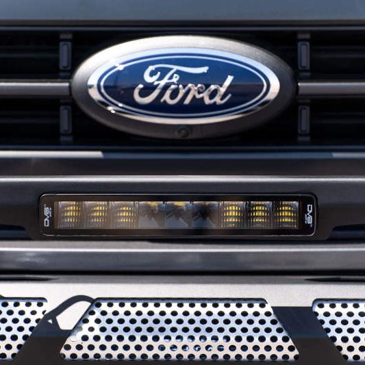 DV8 Offroad BE13EW45W - DVEBE13EW45W - DV8 Offroad Elite Series 13in Light Bar 45W Flood/Spot LED - Shipped in Europe - Tuningsupply.com