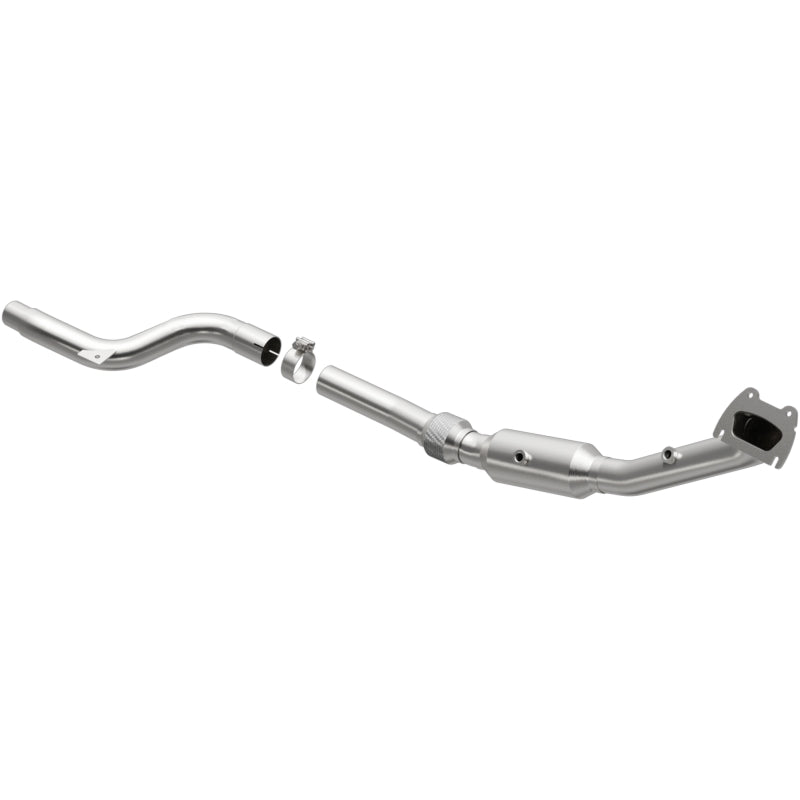 Magnaflow 22-139 - MAG22-139 - MagnaFlow Left Side Direct Fit Catalytic Converter 15-17 Chrysler 300 3.6L (4-Bolt Flange) - Shipped in Europe - Tuningsupply.com