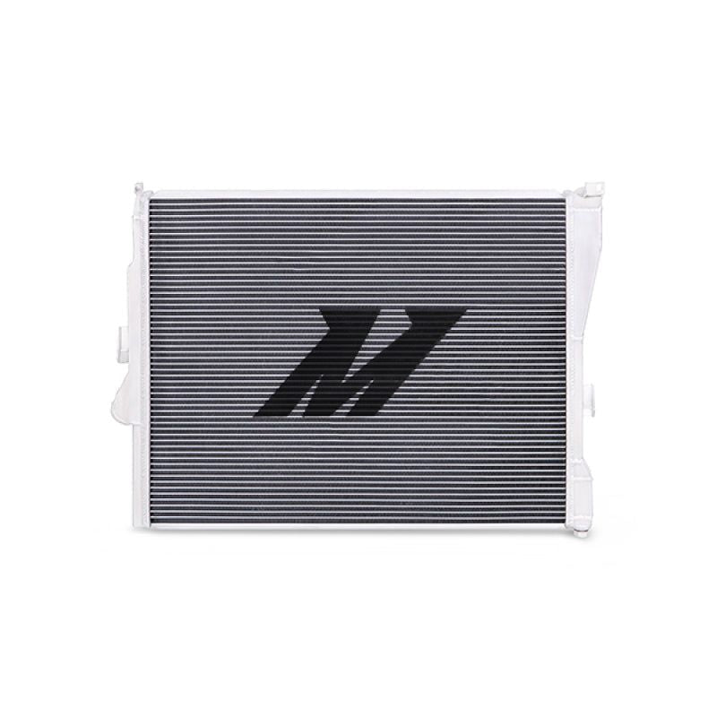 Mishimoto MMRAD-E46-323A - MISMMRAD-E46-323A - Mishimoto 99-06 BMW 323i/323i/328i/330i w/ Auto Transmission Performance Aluminum Radiator - Shipped in Europe - Tuningsupply.com