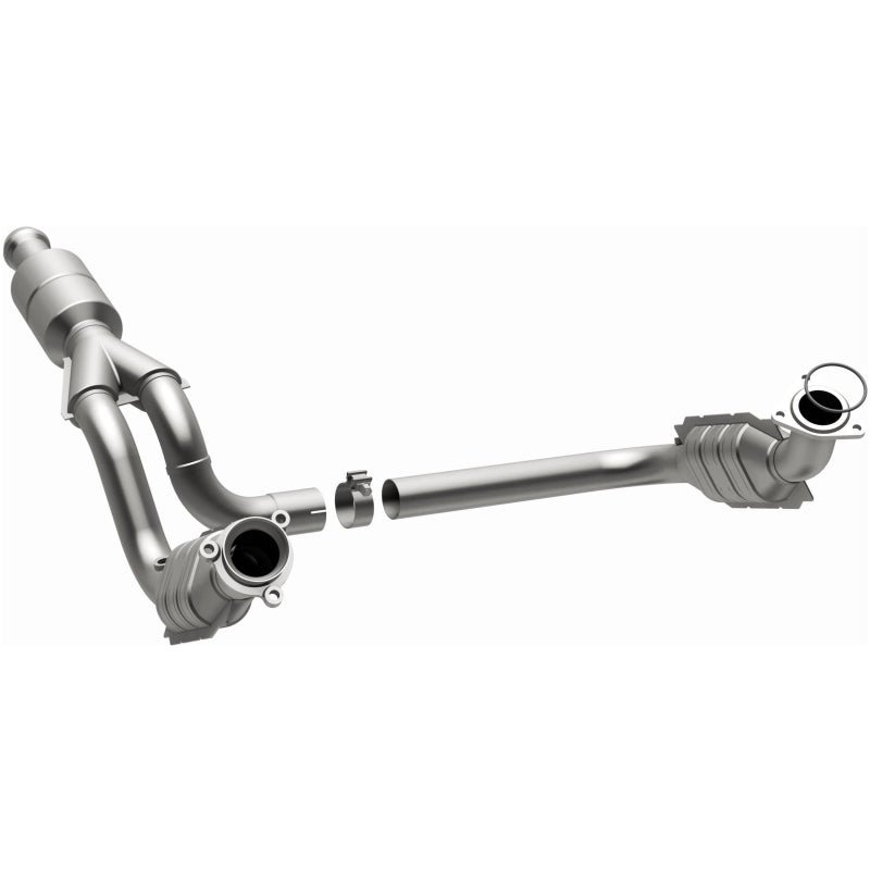 Magnaflow 51578 - MAG51578 - MagnaFlow Conv DF 09-13 Chevy Avalanche 5.3L - Shipped in Europe - Tuningsupply.com