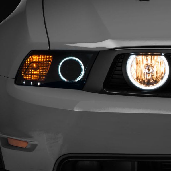 Raxiom 49133 - RAX49133 - Raxiom 05-12 Ford Mustang GT LED Halo Fog Lights (Chrome) - Shipped in Europe - Tuningsupply.com