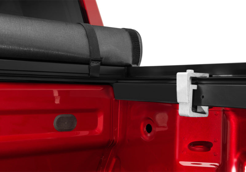 Truxedo 272601 - TRX272601 - Truxedo 19-20 GMC Sierra & Chevrolet Silverado 1500 (New Body) 6ft 6in TruXport Bed Cover - Shipped in Europe - Tuningsupply.com