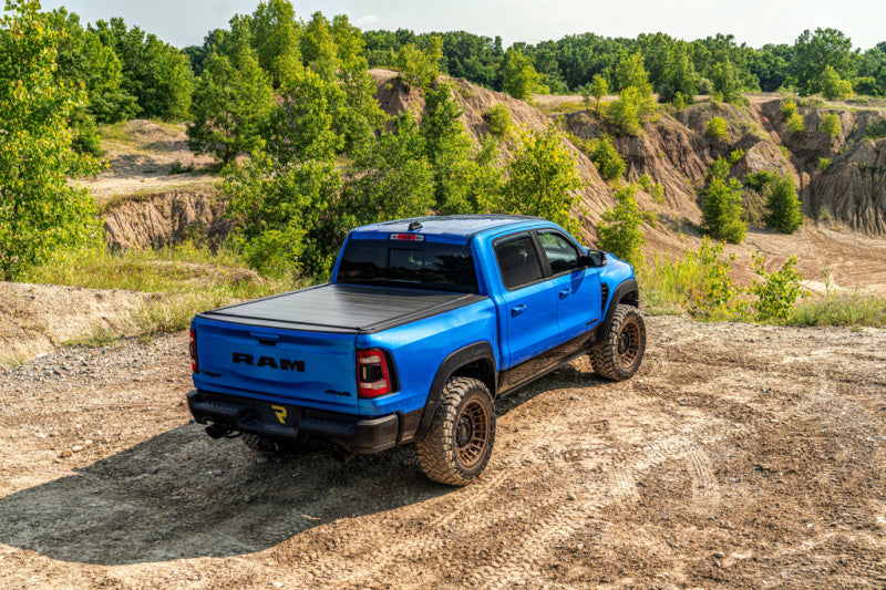 Retrax 30383 - RTX30383 - Retrax 17-22 Ford F-250/F-350 Super Duty (Short Bed) Retrax IX - Shipped in Europe - Tuningsupply.com
