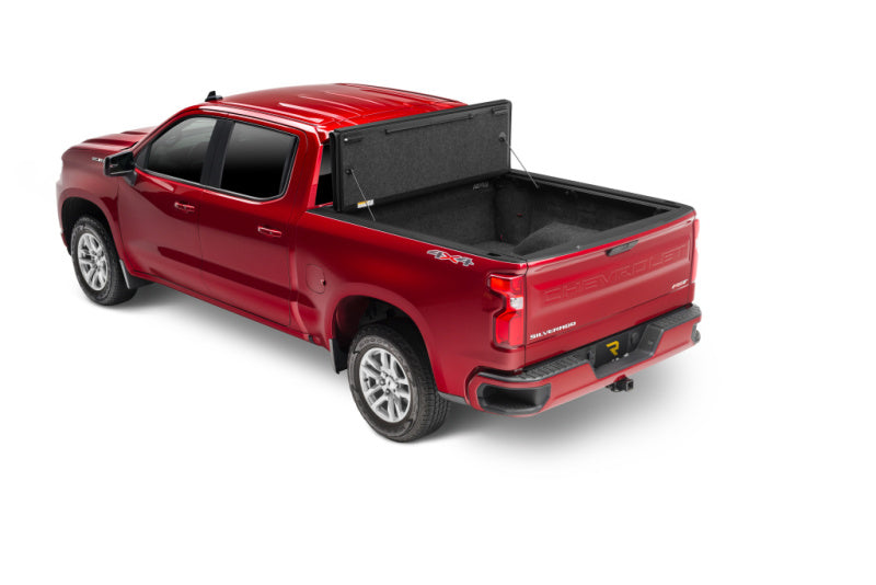 Undercover UX12022 - UNDUX12022 - UnderCover 19-20 Chevy Silverado 1500 5.8ft Ultra Flex Bed Cover - Matte Black Finish - Shipped in Europe - Tuningsupply.com