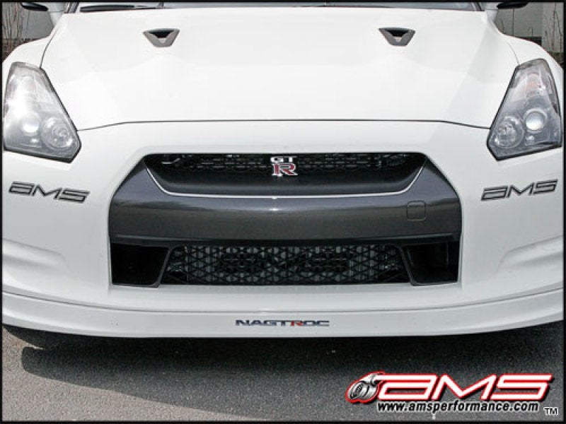 AMS - AMSALP.07.09.0007-1 - AMS Performance 2009+ Nissan R35 GT-R FMIC Kit w/ Logo - Alpha Intercooler Pipe Kit Compatible - Shipped in Europe - Tuningsupply.com