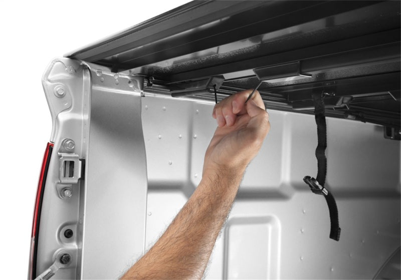 BAK - BAK226538 - BAK 2022 Nissan Frontier 5ft Bed BAKFlip G2 - Shipped in Europe - Tuningsupply.com