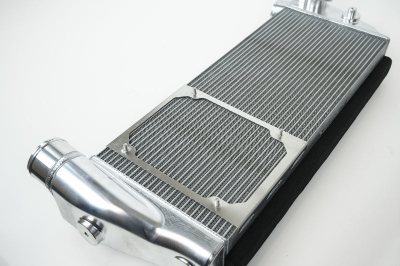 CSF 8210 - CSF8210 - CSF 16-19 Ferrari 488 GTB/Spider 19-20 Pista High Performance Intercooler System - Raw - Shipped in Europe - Tuningsupply.com