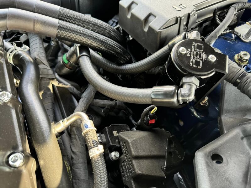 J&L 3092P-B - JLT3092P-B - J&L 24-25 Ford Mustang GT w/ Whipple Supercharger Oil Separator 3.0 PCV Side - Black Anodized - Shipped in Europe - Tuningsupply.com