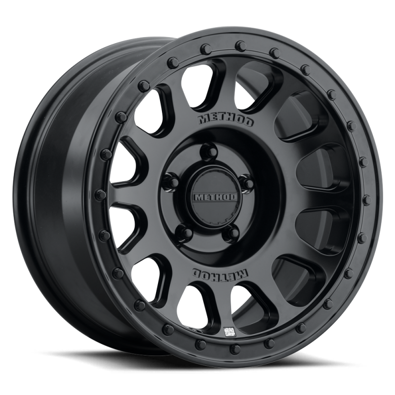 Method Wheels MR70978550500H - MRWMR70978550500H - Method MR709 HD Bead Grip 17x 8.5in / ET0 / 5x5 BP / 71.5mm Bore - Black Wheel - Shipped in Europe - Tuningsupply.com