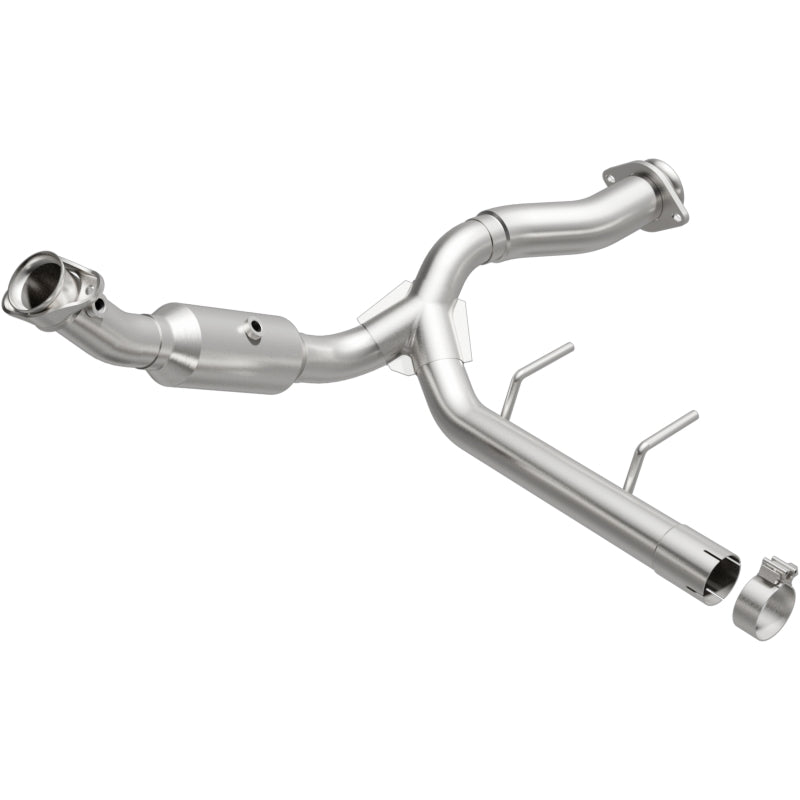 Magnaflow 21-470 - MAG21-470 - MagnaFlow Right Side Direct Fit Catalytic Converter 15-17 Ford F-150 5.0L - Shipped in Europe - Tuningsupply.com