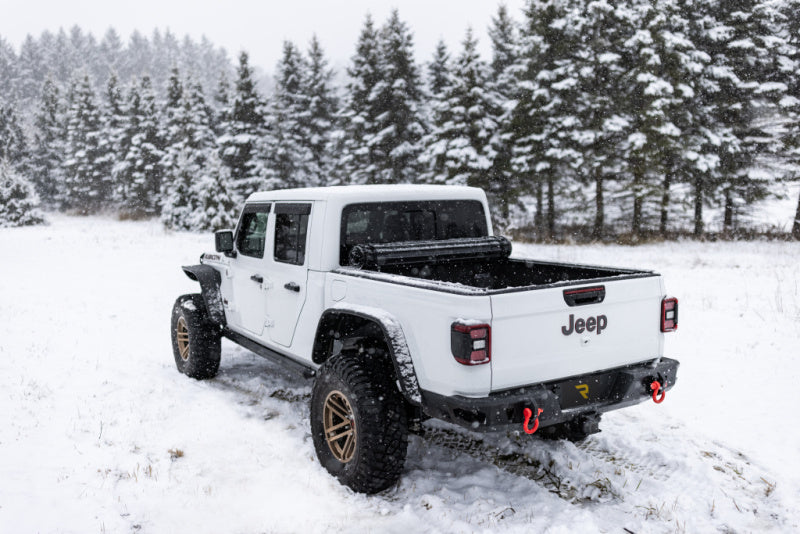 BAK - BAK80701 - BAK 20-21 Jeep Gladiator Revolver X4s 5ft Bed Cover - Shipped in Europe - Tuningsupply.com