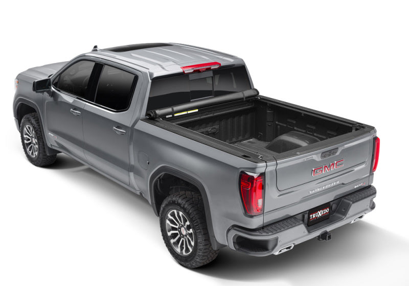 Truxedo 572401 - TRX572401 - Truxedo 19-20 GMC Sierra & Chevrolet Silverado 1500 (New Body) 5ft 8in Lo Pro Bed Cover - Shipped in Europe - Tuningsupply.com