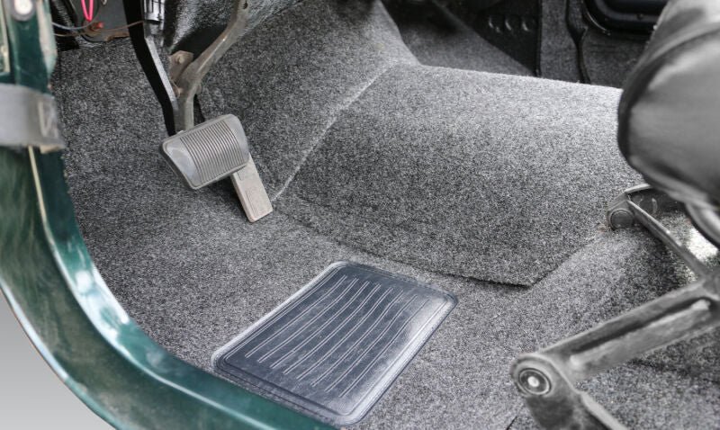 Husky Liners HBRCYJ76F - HSLHBRCYJ76F - Husky Liners 76-95 Jeep Wrangler/CJ7 (Incl. Heat Shields) Guardian Comfort Jeep Liner - Shipped in Europe - Tuningsupply.com