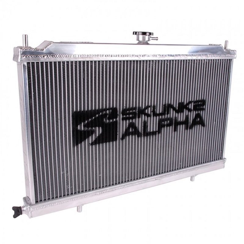 Skunk2 Racing 349-05-1500 - SKK349-05-1500 - Skunk2 Alpha Series 88-91 Honda CRX/Civic Radiator (Full Size) (Dual Core) (Manual Trans.) - Shipped in Europe - Tuningsupply.com