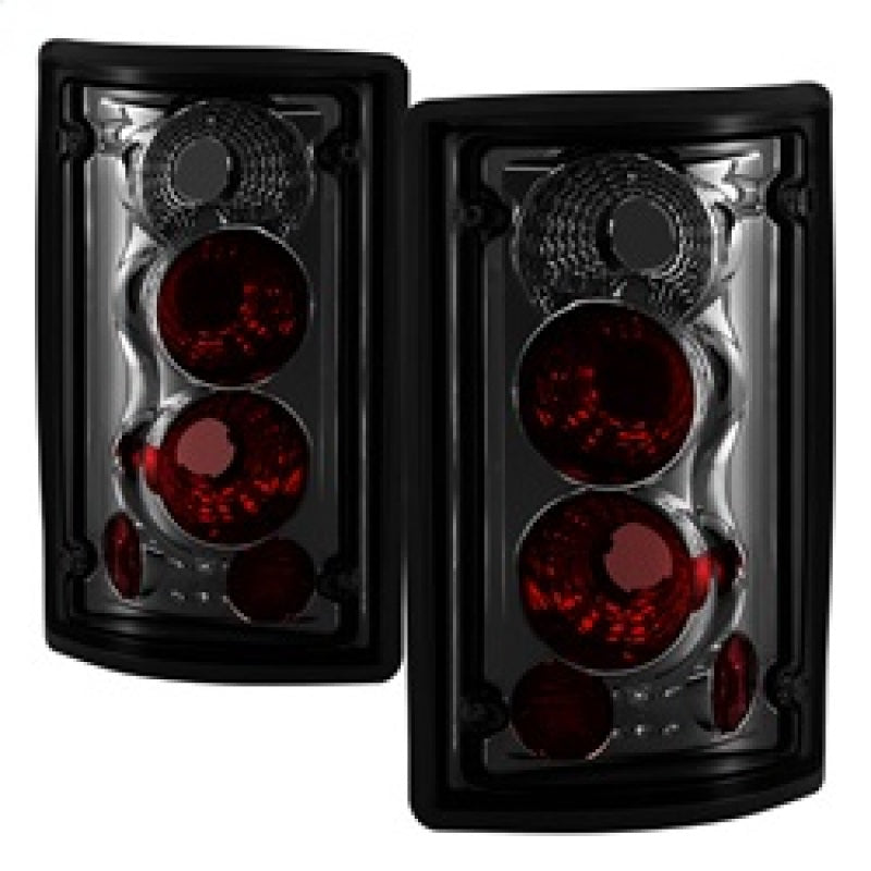 SPYDER 5002945 - SPY5002945 - Spyder Ford Excursion 00-06/Econoline 150/250/350/450/550 95-06 Euro Tail Lights Smk ALT-YD-FEC00-SM - Shipped in Europe - Tuningsupply.com