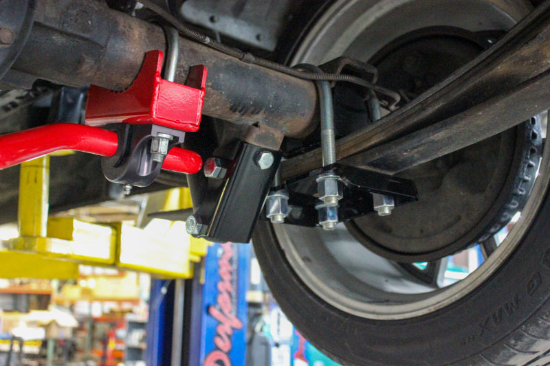 UMI Performance 6410 - UMI6410 - UMI Performance 73-87 GM C10 Flip Kit - Shipped in Europe - Tuningsupply.com