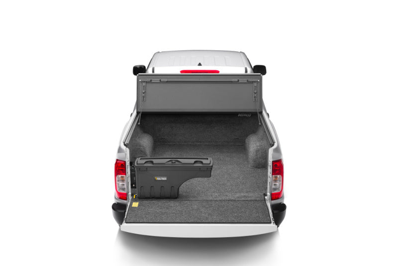 Undercover SC503D - UNDSC503D - UnderCover 2022 Nissan Frontier Ext/Crew All Beds Drivers Side Swing Case - Black Smooth - Shipped in Europe - Tuningsupply.com