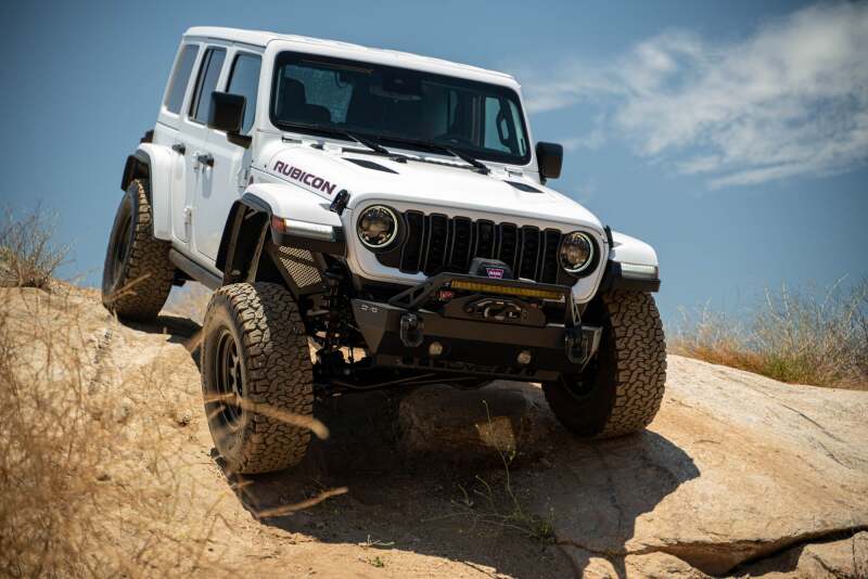 DV8 Offroad INFEND-06FB - DVEINFEND-06FB - DV8 Offroad 2018+ Jeep Wrangler JL/Gladiator JT Front Inner Fenders - Shipped in Europe - Tuningsupply.com