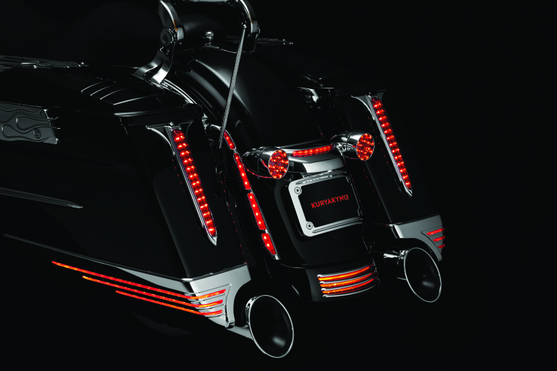 Kuryakyn 7797 - KUR7797 - Kuryakyn Rear Fender Accents FLHX & FLTR Models Chrome - Shipped in Europe - Tuningsupply.com