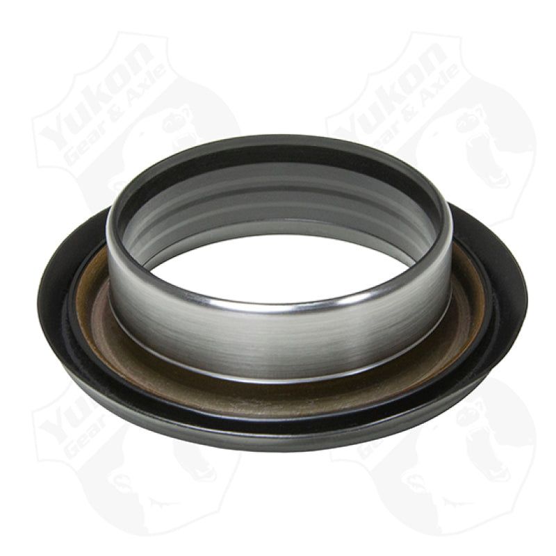 Yukon Gear & Axle YY GM26060975 - YUKYY GM26060975 - Yukon Gear Adapter Sleeve for GM 8.6in/9.5in Yokes to use Triple Lip Pinion Seal - Shipped in Europe - Tuningsupply.com