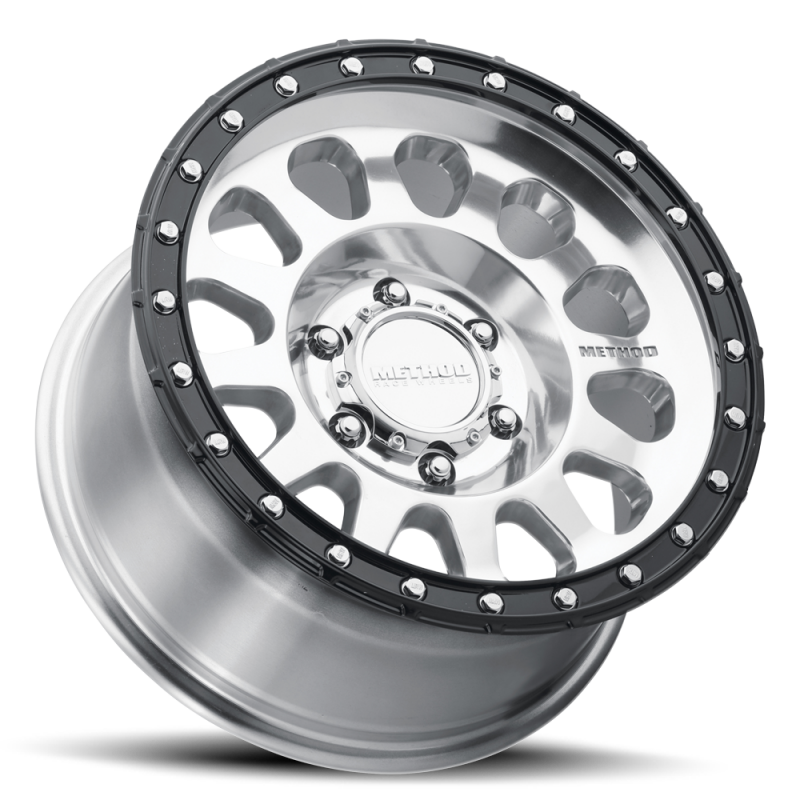 Method Wheels MR315890871718 - MRWMR315890871718 - Method MR315 18x9 +18mm Offset 8x170 130.81mm CB Polished Wheel - Gloss Black Lip - Shipped in Europe - Tuningsupply.com
