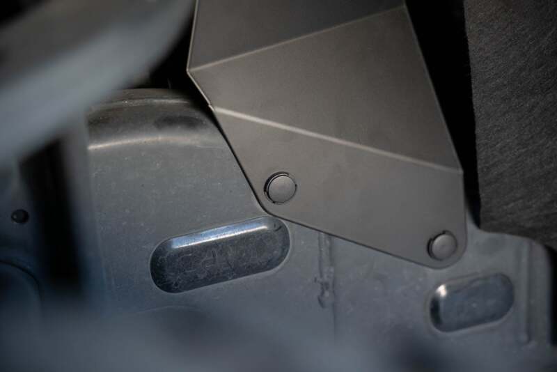 DV8 Offroad INFT2-01 - DVEINFT2-01 - DV8 Offroad 22-23 Toyota Tundra + Sequoia Inner Fender Liners - Shipped in Europe - Tuningsupply.com