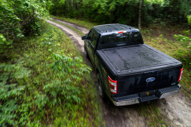 BAK - BAK80339 - BAK 21-22 Ford F-150 (Incl. 2022 Lightning) Revolver X4s 5.7ft Bed Cover - Shipped in Europe - Tuningsupply.com