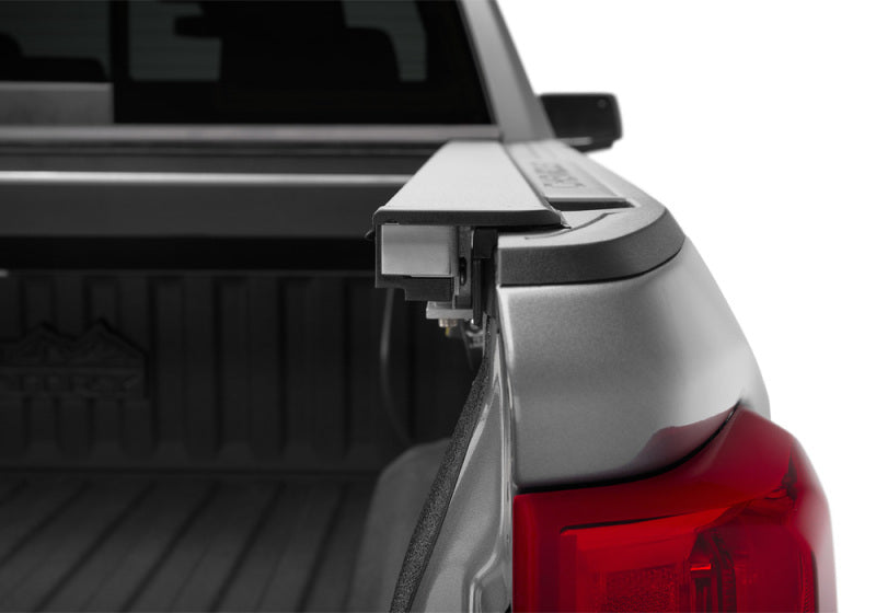 Roll-N-Lock - RNLRC223E - Roll-N-Lock 2019 Chevy Silverado 1500 68-3/8in E-Series Retractable Tonneau Cover - Shipped in Europe - Tuningsupply.com