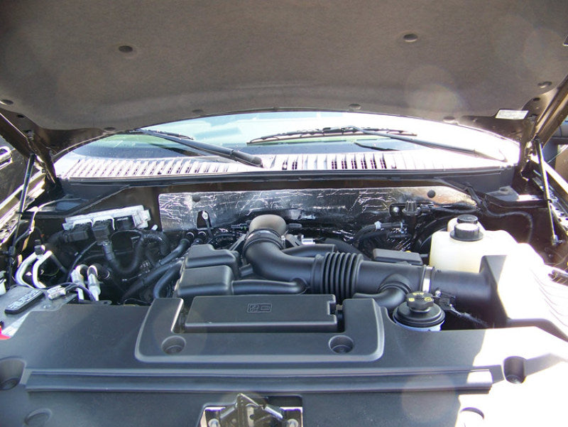 K&N Engineering 33-2385 - KNN33-2385 - K&N 09-13 Ford F150 / 08-13 F250/F350/450/550 SD / 10-13 F150 SVT Raptor Drop In Air Filter - Shipped in Europe - Tuningsupply.com