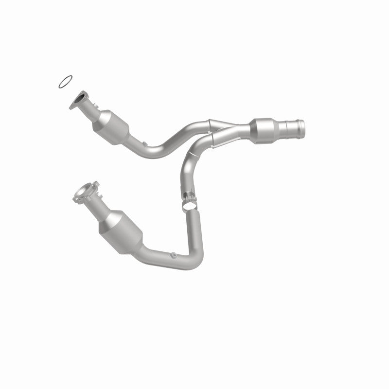 Magnaflow 52617 - MAG52617 - MagnaFlow Direct Fit Catalytic Converter 2015 GMC Yukon XL V8 6.2L - Shipped in Europe - Tuningsupply.com