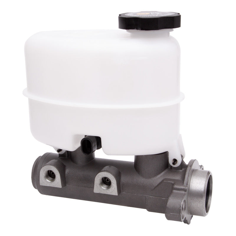 DFC 355-47169 - DFC355-47169 - DFC 99-07 Cadillac Escalade Brake Master Cylinder - Shipped in Europe - Tuningsupply.com