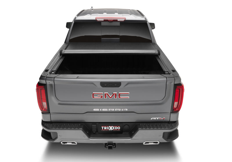 Truxedo 572401 - TRX572401 - Truxedo 19-20 GMC Sierra & Chevrolet Silverado 1500 (New Body) 5ft 8in Lo Pro Bed Cover - Shipped in Europe - Tuningsupply.com
