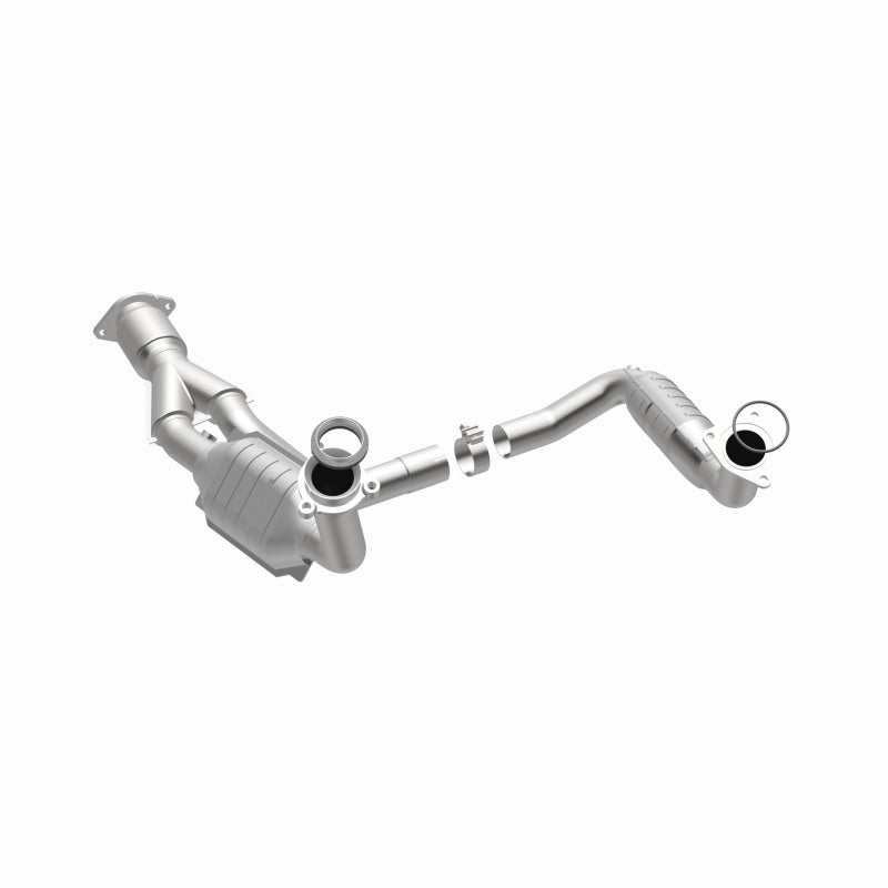 Magnaflow 93496 - MAG93496 - MagnaFlow Conv DF 06-09 Chevy Trailblazer SS 6.0L SS *NOT FOR SALE IN CALIFORNIA* - Shipped in Europe - Tuningsupply.com