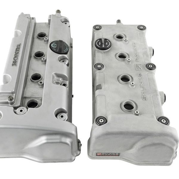 Skunk2 Racing 666-05-0200 - SKK666-05-0200 - Skunk2 K Series Ultra Lightweight Magnesium Valve Cover - Shipped in Europe - Tuningsupply.com