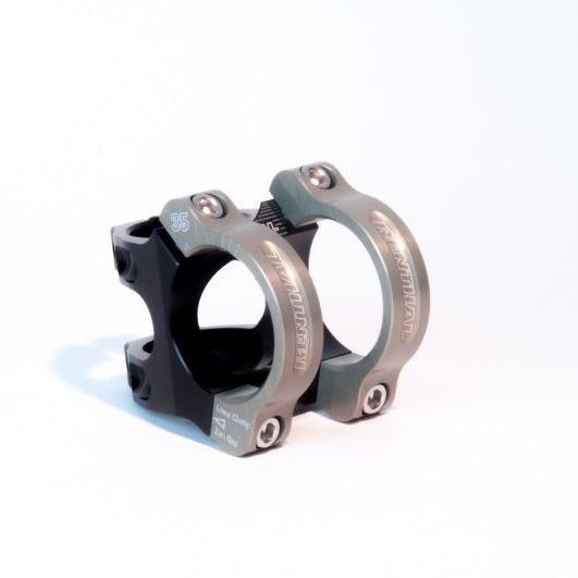 Renthal STM117-BKAG - RENSTM117-BKAG - Renthal Apex 35 Handlebar Clamp 33 mm. - Shipped in Europe - Tuningsupply.com
