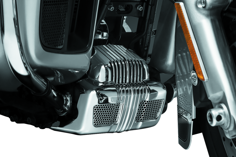 Kuryakyn 7677 - KUR7677 - Kuryakyn Coolant Pump Cover 14-16 Touring Models Chrome - Shipped in Europe - Tuningsupply.com