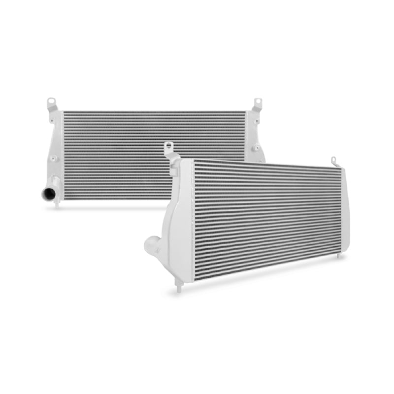 Mishimoto MMINT-DMAX-01SL - MISMMINT-DMAX-01SL - Mishimoto 01-05 Chevrolet 6.6L Duramax Intercooler (Silver) - Shipped in Europe - Tuningsupply.com