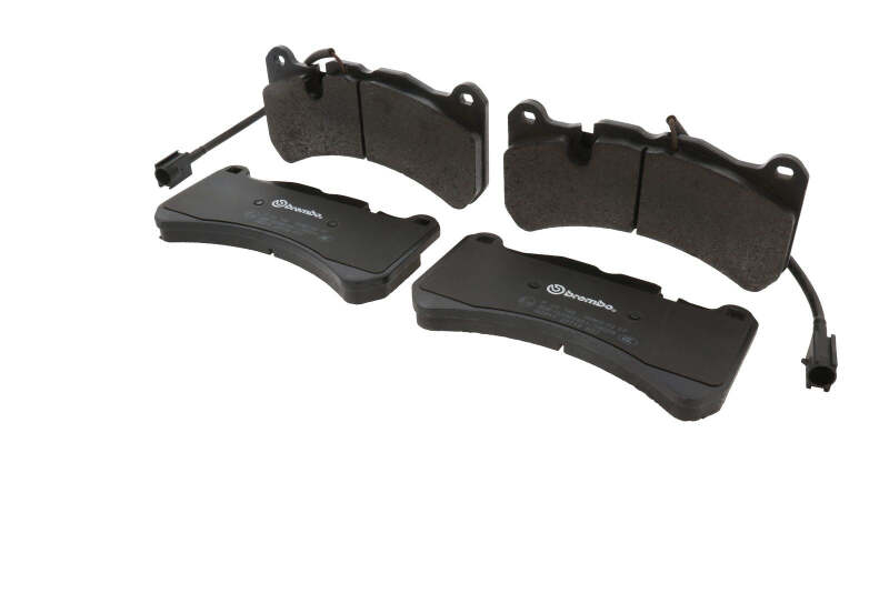 Brembo OE P23186 - BREP23186 - Brembo 18-19 Alfa Romeo Giulia/ Alfa Romeo Stelvio Front Low-Met Brake Pad - Shipped in Europe - Tuningsupply.com