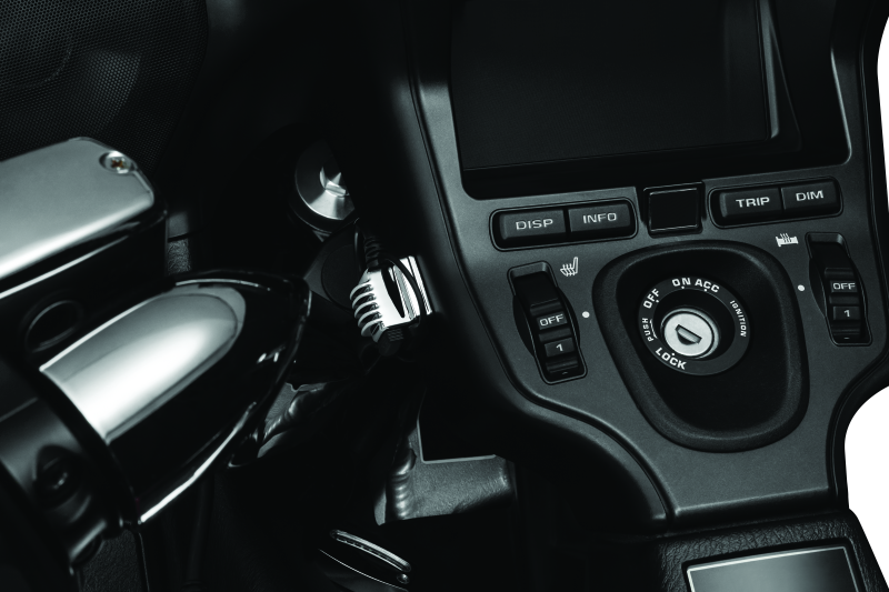 Kuryakyn 1688 - KUR1688 - Kuryakyn USB Power Port Universal Charger Chrome - Shipped in Europe - Tuningsupply.com