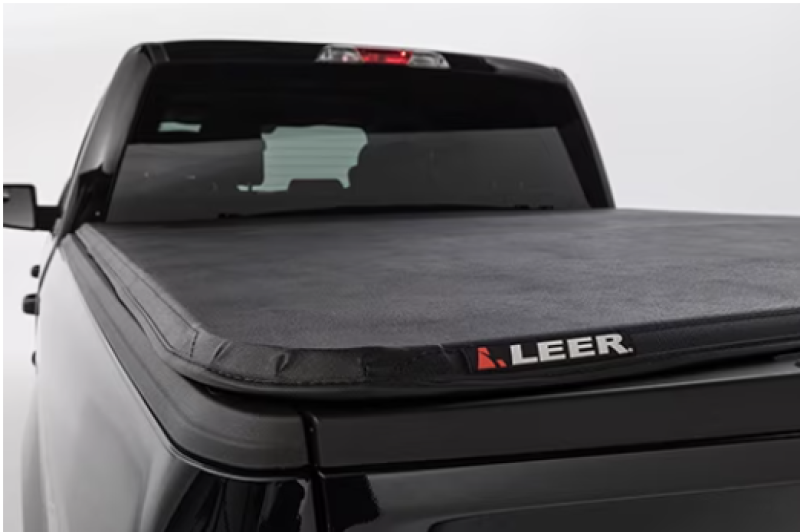 LEER Group 630112 - LEE630112 - LEER 2015+ Ford F-150 LATITUDE 56FF15 5Ft6In Tonneau Cover - Folding Full Size Short Bed - Shipped in Europe - Tuningsupply.com