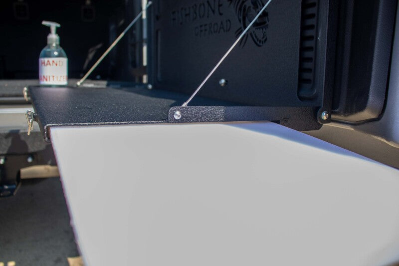 Fishbone Offroad FB25220 - FBOFB25220 - Fishbone Offroad 2018+ Jeep Wrangler JL Tailgate Table - Shipped in Europe - Tuningsupply.com