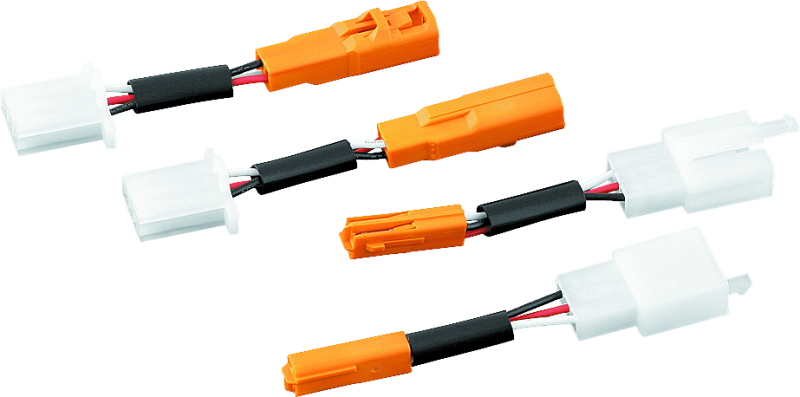 Kuryakyn 7300 - KUR7300 - Kuryakyn Adapter Plug For Front Turn Signal Accent 06-17 Honda GL1800 (Pair) - Shipped in Europe - Tuningsupply.com