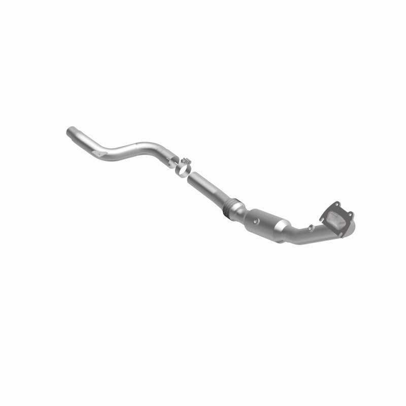 Magnaflow 22-139 - MAG22-139 - MagnaFlow Left Side Direct Fit Catalytic Converter 15-17 Chrysler 300 3.6L (4-Bolt Flange) - Shipped in Europe - Tuningsupply.com