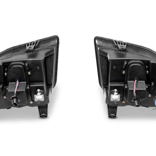 Raxiom 49128 - RAX49128 - Raxiom 05-09 Ford Mustang w/ Halogen LED Halo Prjctr Headlights-Blk Hsng(Smoked Lens Exclude GT500) - Shipped in Europe - Tuningsupply.com