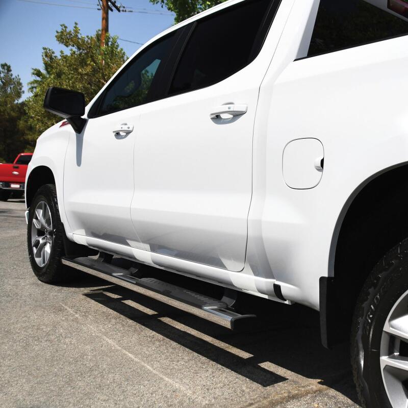 Westin 28-51270 - WES28-51270 - Westin 2019 Chevrolet Silverado/Sierra 1500 Crew Cab R5 Nerf Step Bars - SS - Shipped in Europe - Tuningsupply.com